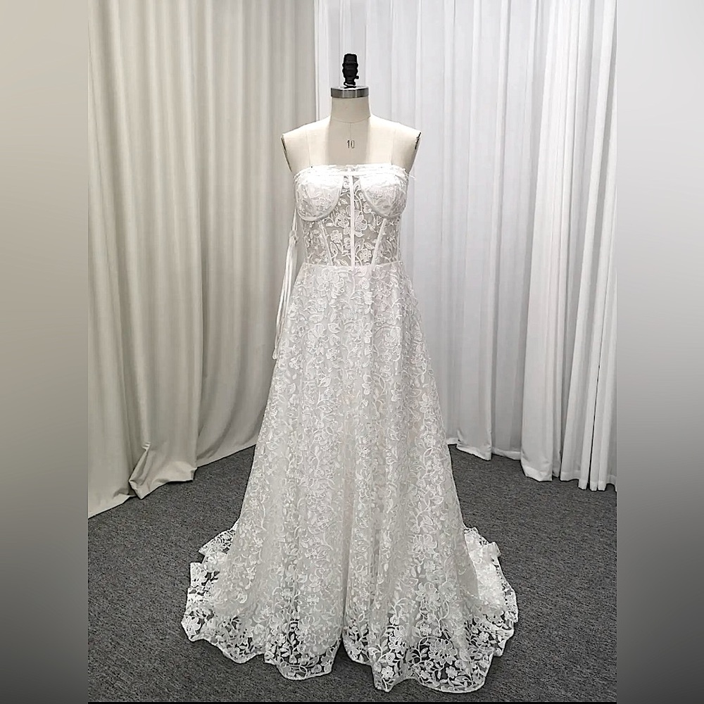 Bridal Wedding White Dress with train size 8